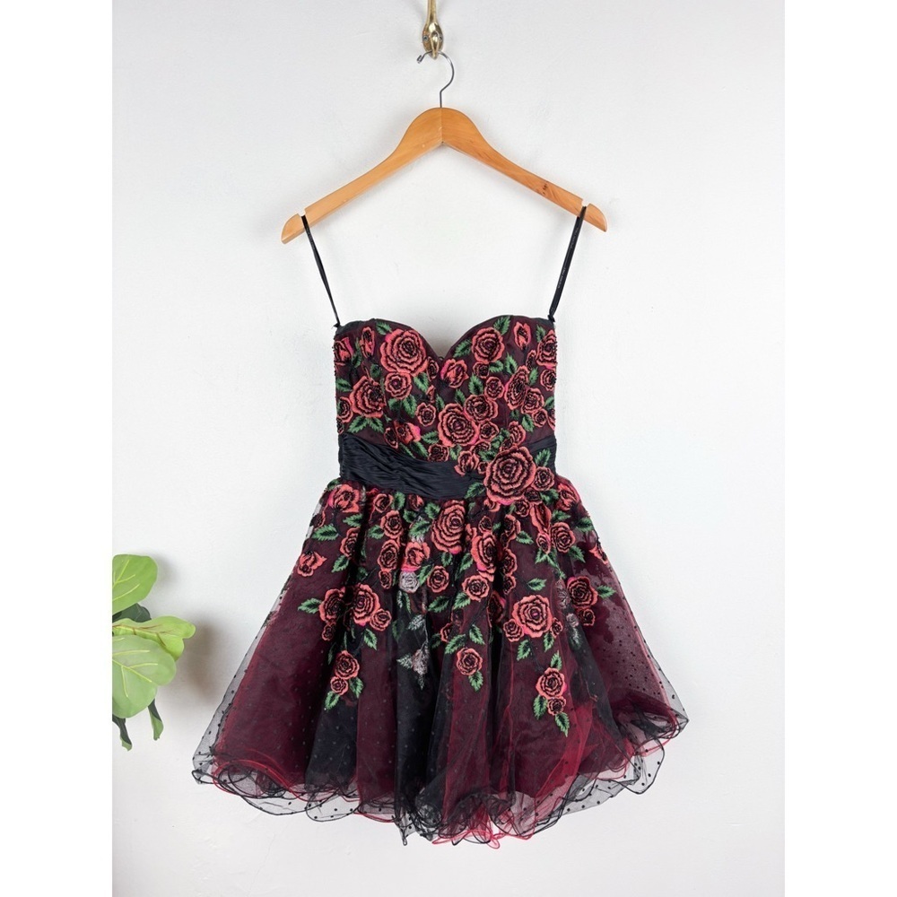 Sherri Hill Rose Embroidered & Beaded Strapless Ruffle Mini Dress Sz 4